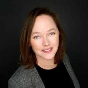 Meet your Posher, Cassandra